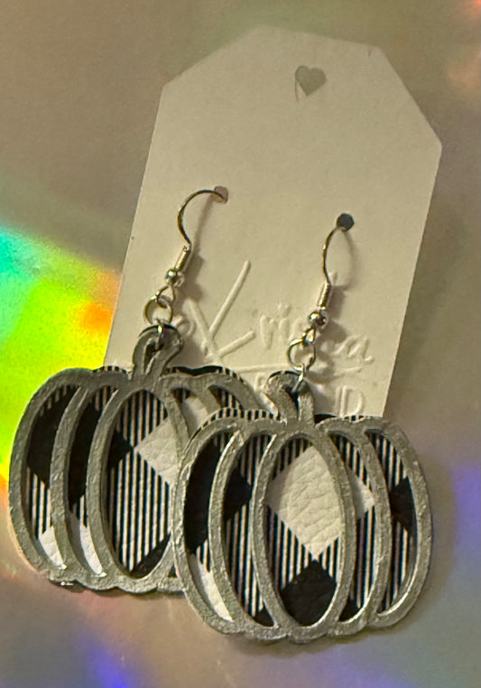 Pumpkin Earrings - Silver